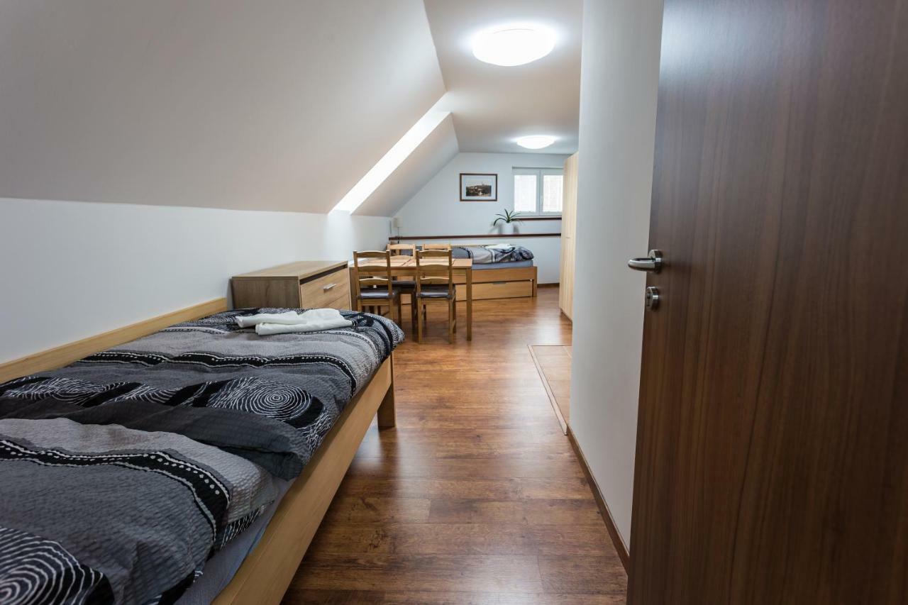 Attic Rooms Tábor Eksteriør billede