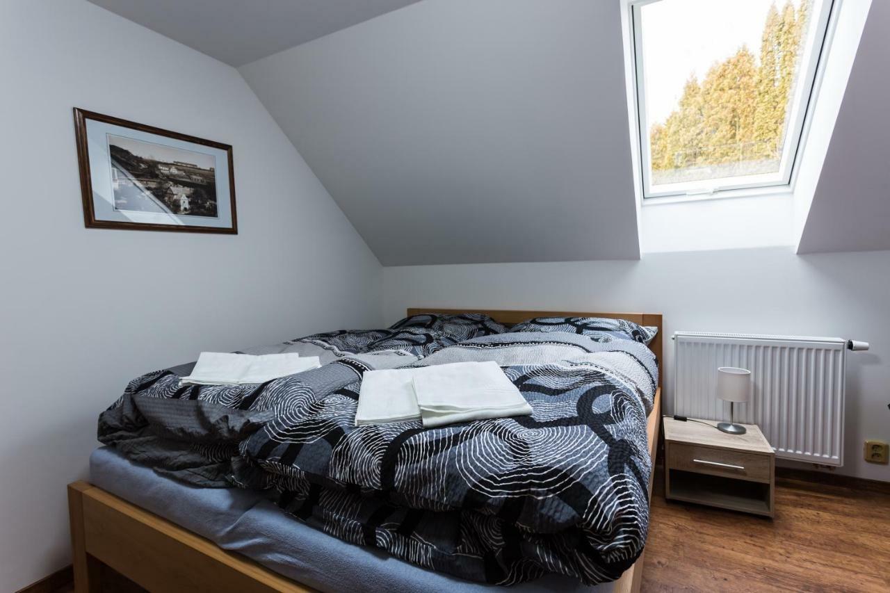 Attic Rooms Tábor Eksteriør billede